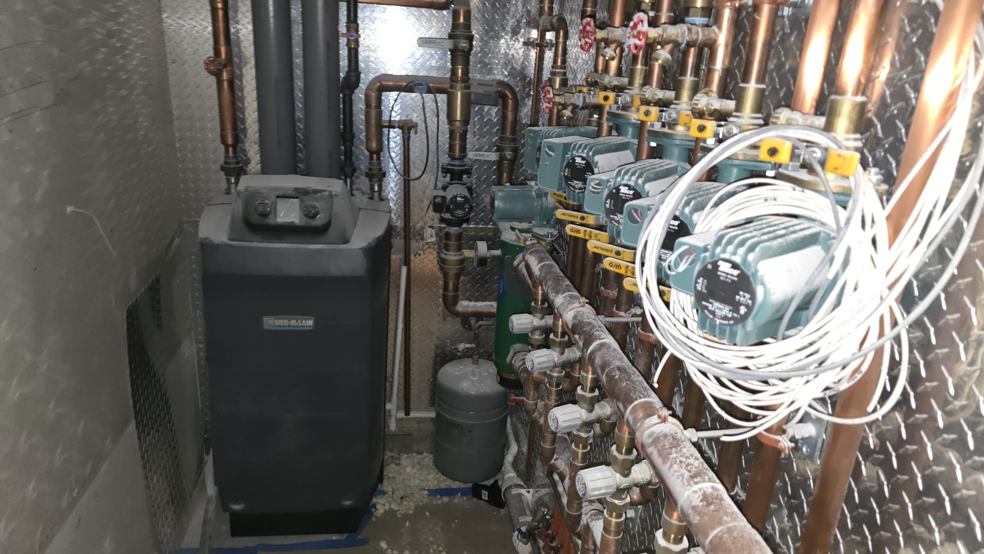 Weil-McLain Boiler with Taco Pumps & Copper Manifold